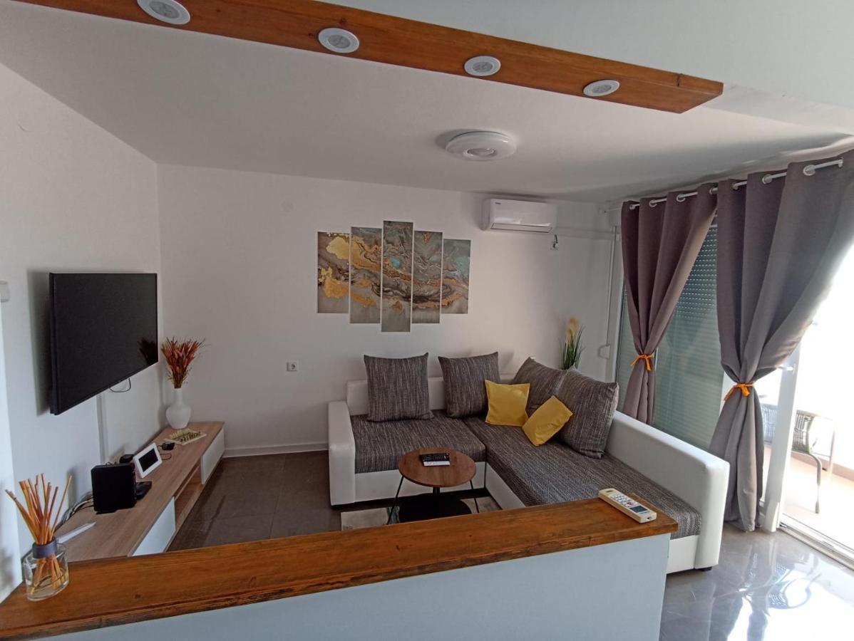 Beetlejuice Apartments Sibenik Bagian luar foto