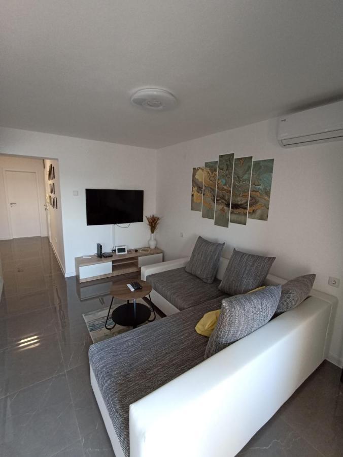 Beetlejuice Apartments Sibenik Bagian luar foto