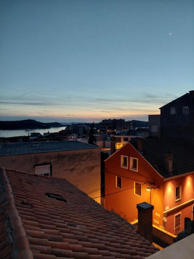 Beetlejuice Apartments Sibenik Bagian luar foto