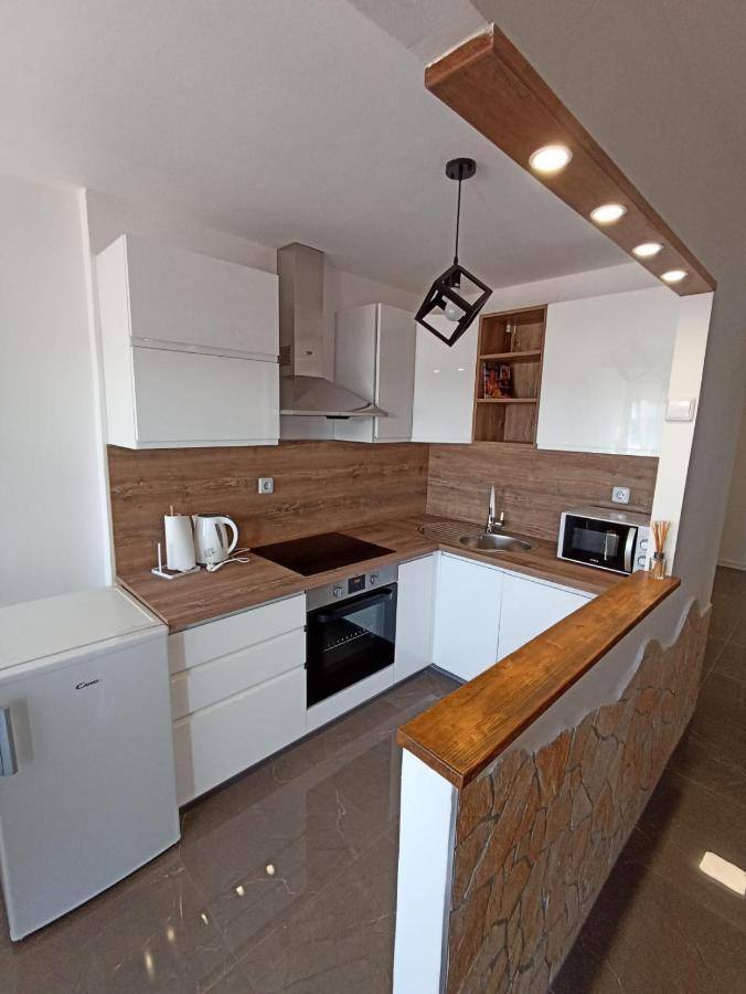 Beetlejuice Apartments Sibenik Bagian luar foto